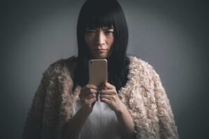 モテすぎて女性が怖い or 嫌い