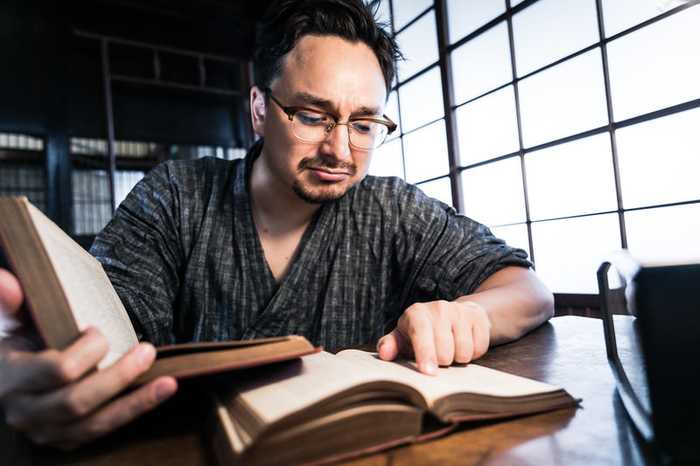 34 book study male