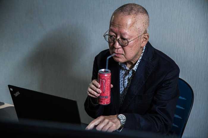 一生童貞が死ぬ前に後悔する5つの瞬間
